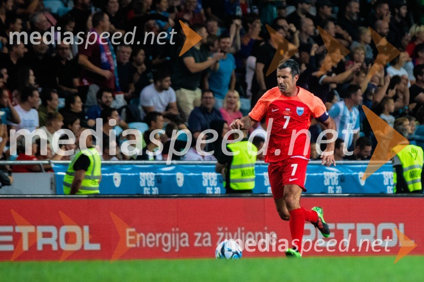 Dobrodelna tekma: Svetovne zvezde nogometa za žrtve poplav