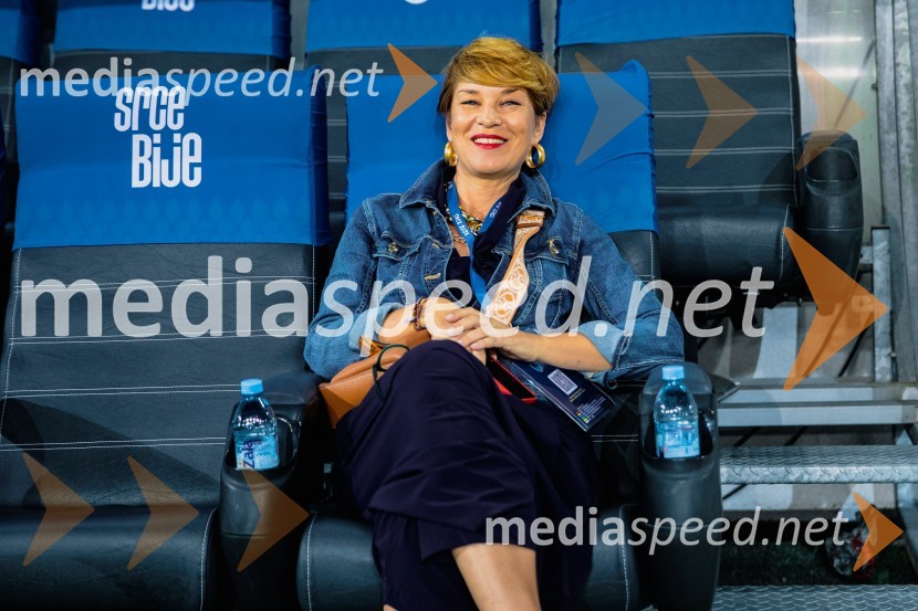 Dobrodelna tekma: Svetovne zvezde nogometa za žrtve poplav