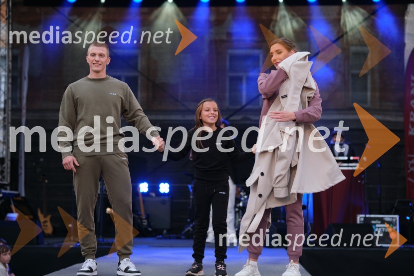 Dan kranjske klobase in piva 2023, petek