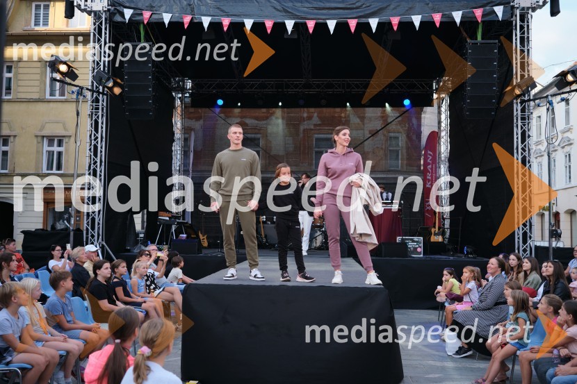 Dan kranjske klobase in piva 2023, petek