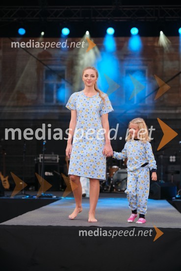 Dan kranjske klobase in piva 2023, petek