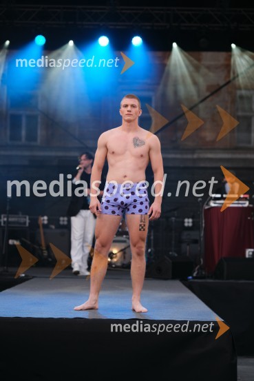 Dan kranjske klobase in piva 2023, petek