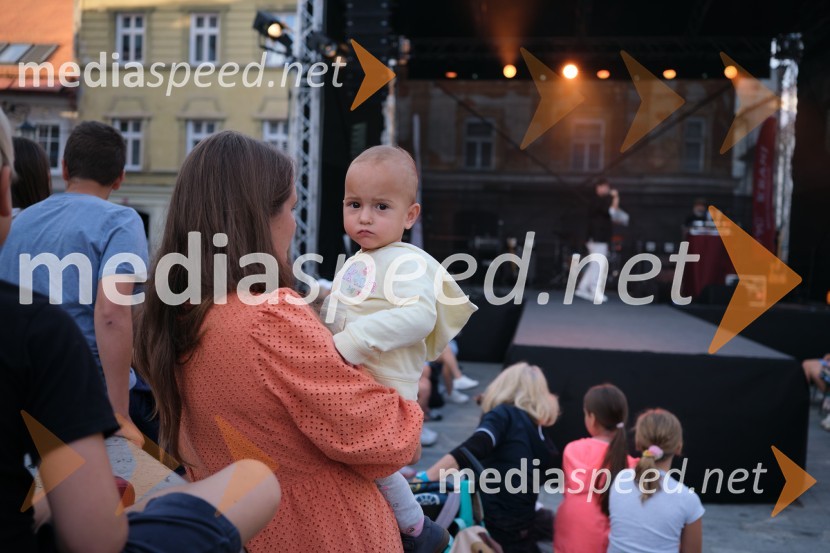 Dan kranjske klobase in piva 2023, petek