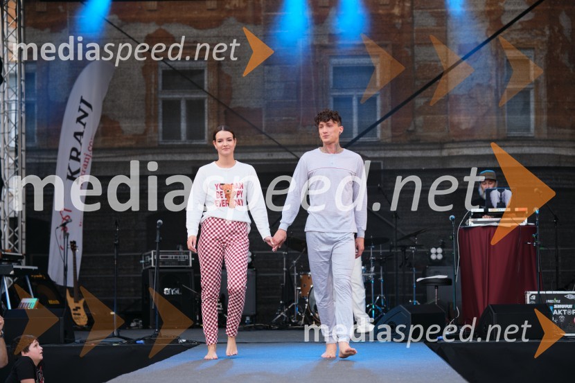 Dan kranjske klobase in piva 2023, petek