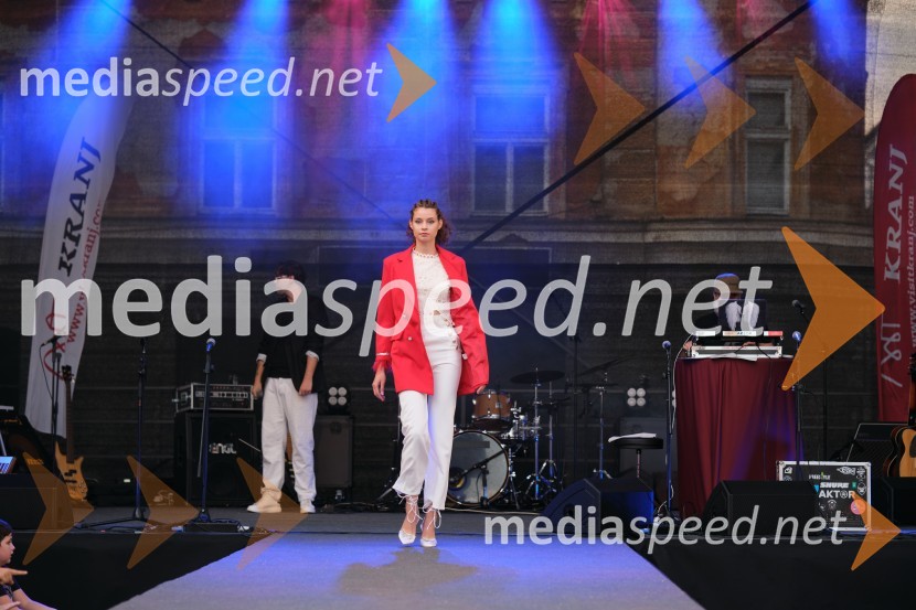 Dan kranjske klobase in piva 2023, petek