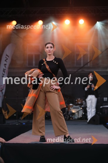 Dan kranjske klobase in piva 2023, petek