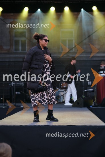 Dan kranjske klobase in piva 2023, petek