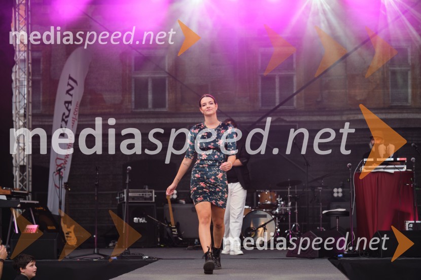 Dan kranjske klobase in piva 2023, petek