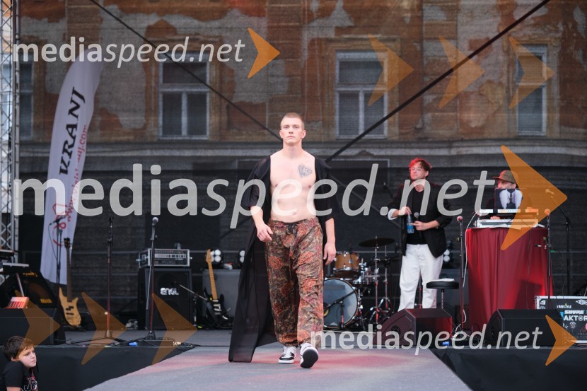 Dan kranjske klobase in piva 2023, petek