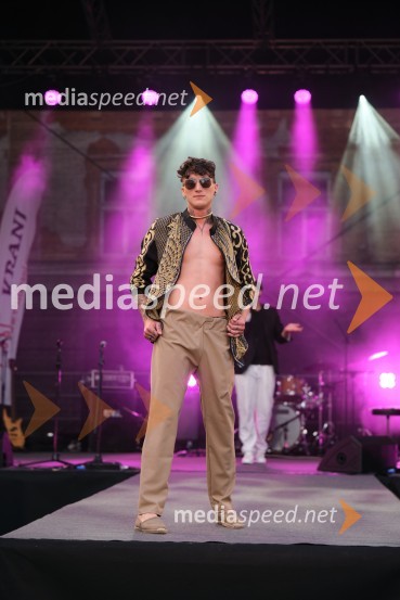 Dan kranjske klobase in piva 2023, petek