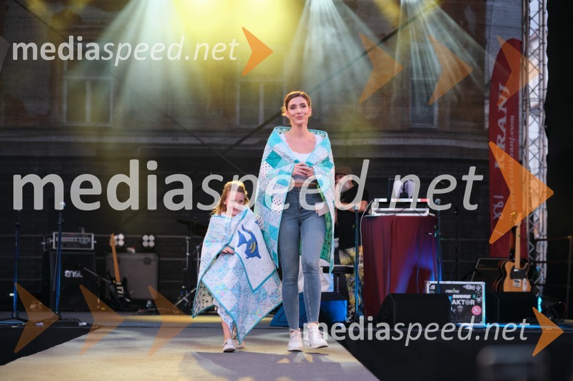 Dan kranjske klobase in piva 2023, petek