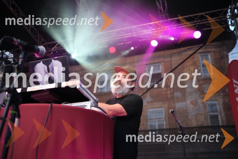 Dan kranjske klobase in piva 2023, petek