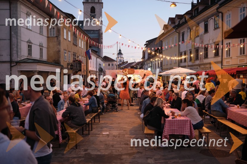 Dan kranjske klobase in piva 2023, petek