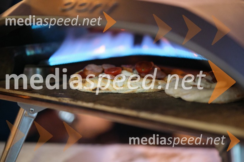 Dan kranjske klobase in piva 2023, petek