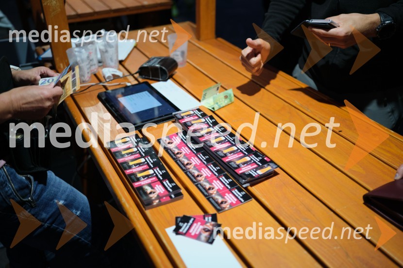 Dan kranjske klobase in piva 2023, petek