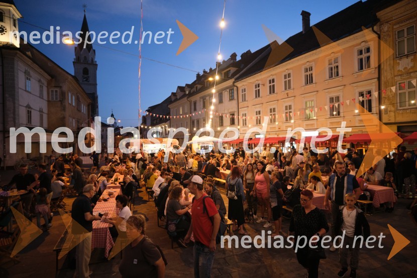 Dan kranjske klobase in piva 2023, petek