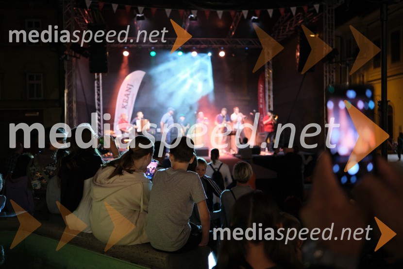 Dan kranjske klobase in piva 2023, petek