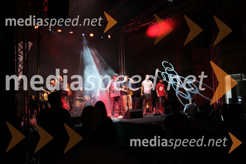 Dan kranjske klobase in piva 2023, petek