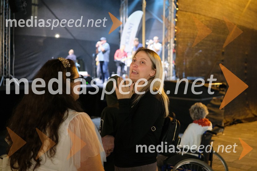 Dan kranjske klobase in piva 2023, petek