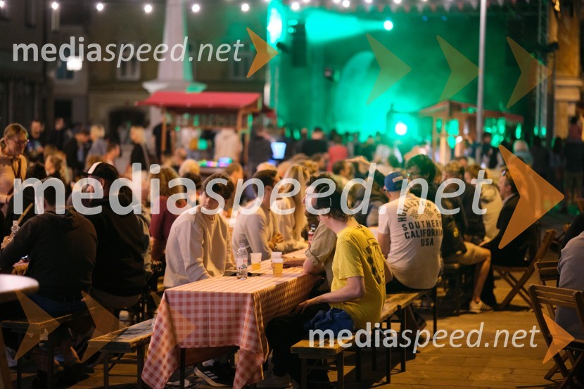 Dan kranjske klobase in piva 2023, petek