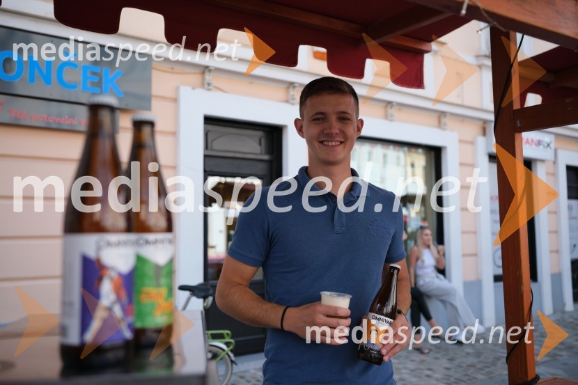 Dan kranjske klobase in piva 2023, petek