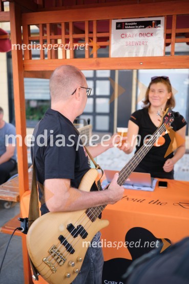 Dan kranjske klobase in piva 2023, petek