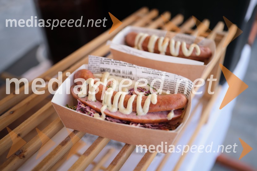 Dan kranjske klobase in piva 2023, petek