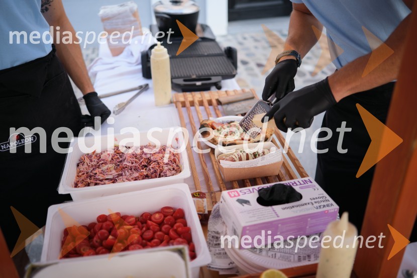 Dan kranjske klobase in piva 2023, petek