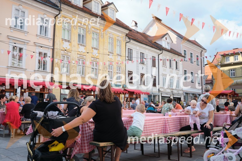 Dan kranjske klobase in piva 2023, petek