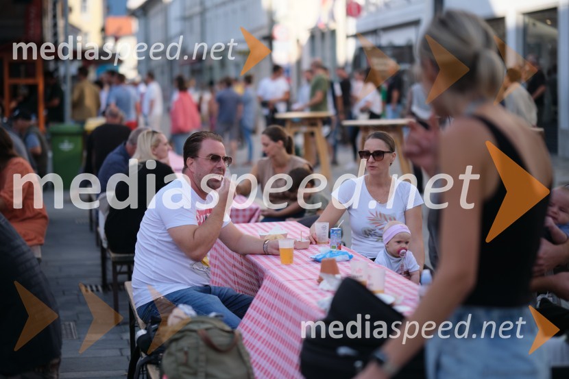 Dan kranjske klobase in piva 2023, petek