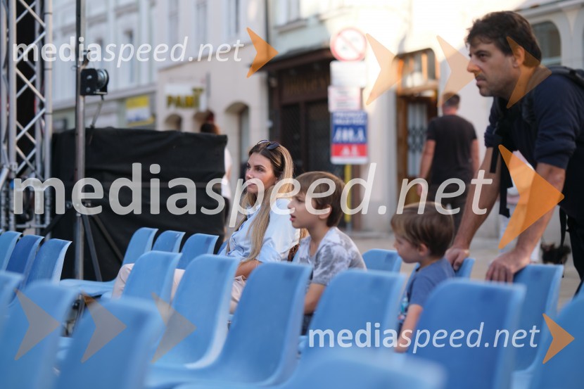 Dan kranjske klobase in piva 2023, petek