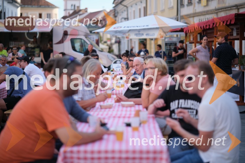 Dan kranjske klobase in piva 2023, petek