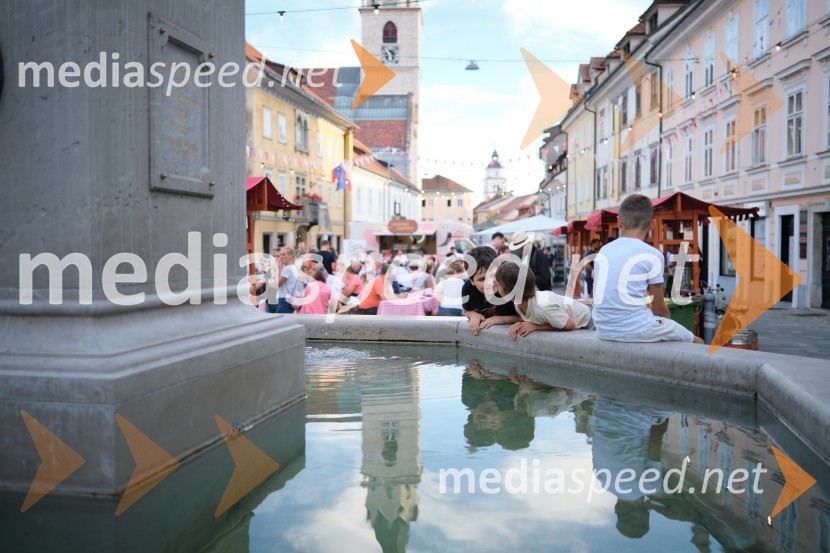 Dan kranjske klobase in piva 2023, petek