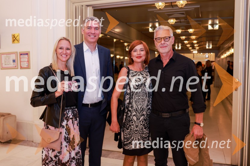  Ana  Markocic;  Boris Erjavec;  Marjetka Selan;  Ivo Kores, TV voditeljFrišno/Fresh, dan nove slovenske glasbe 2023