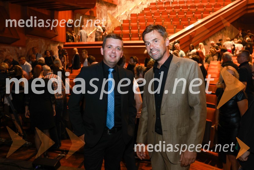  Robert Levstek,  odgovorni urednik Radia Maribor, moderator prireditev;  Darko Pukl, glavni urednik, Radio SiFrišno/Fresh, dan nove slovenske glasbe 2023