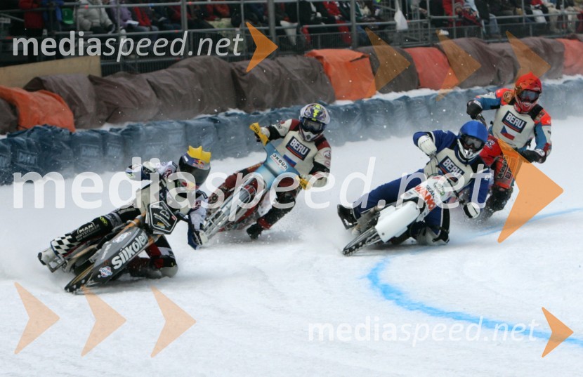 Franz Zorn (Avstrija), Dmitri Bulankin (Rusija), Per Anders Lindström (Švedska) in Jan Klatovsky (Rusija)
SPEEDWAY NA LEDU, polfinale svetovnega prvenstva posameznikov, 2. dirka