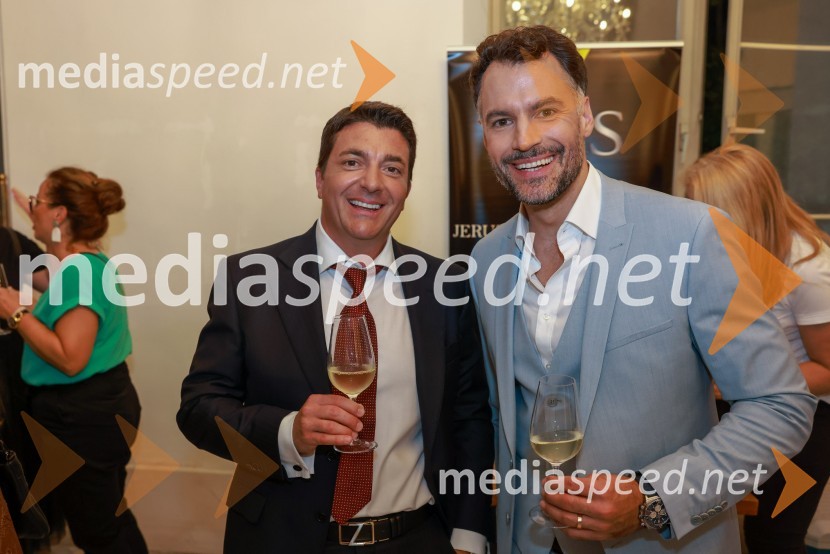  Urban Laurenčič, športni novinar, voditelj ;  David Urankar, televizijski voditelj, manekenFrišno/Fresh, dan nove slovenske glasbe 2023