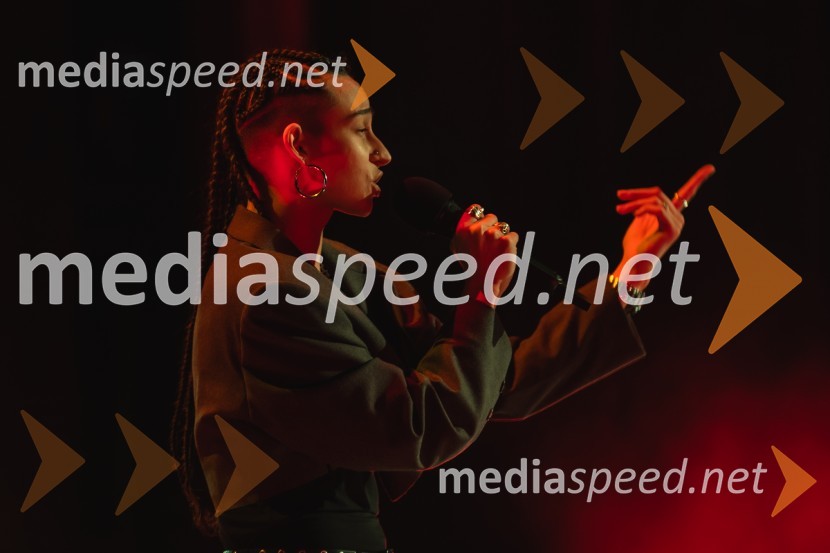  Mia Puhar Rodin - Masayah, pevkaFrišno/Fresh, dan nove slovenske glasbe 2023