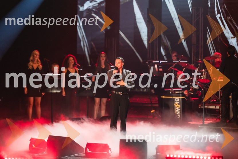  Mia Puhar Rodin - Masayah, pevkaFrišno/Fresh, dan nove slovenske glasbe 2023