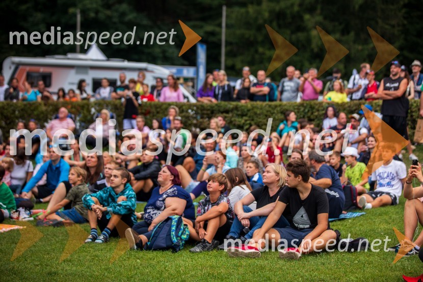 Košarkarski spektakel na gladini Blejskega jezera