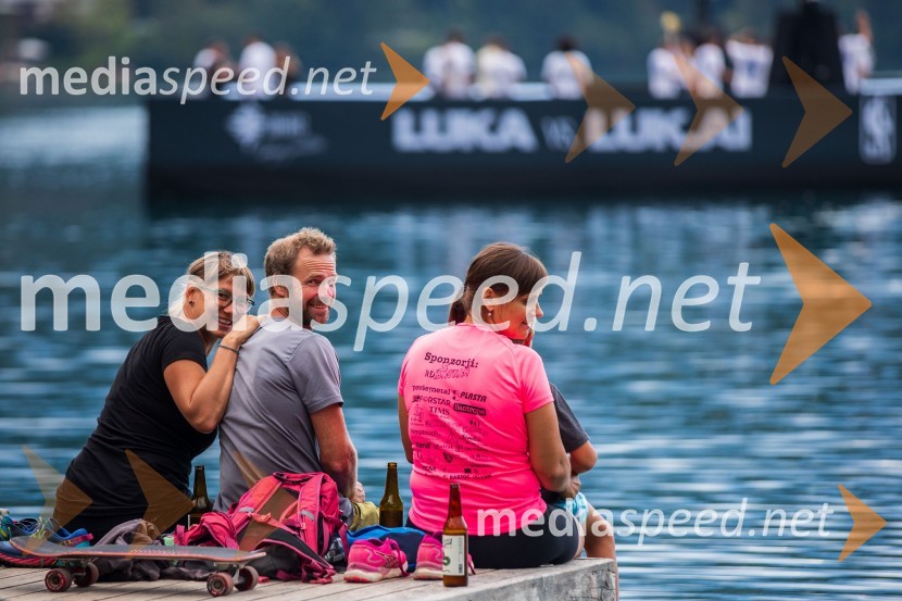 Košarkarski spektakel na gladini Blejskega jezera