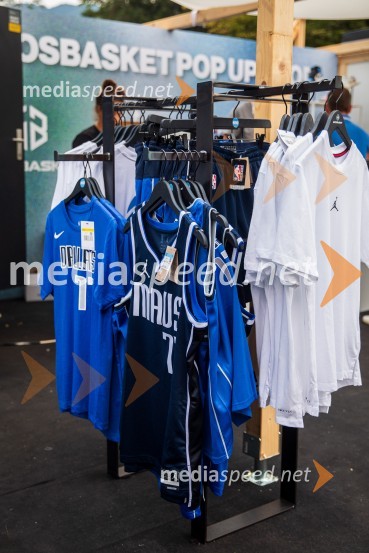 Košarkarski spektakel na gladini Blejskega jezera