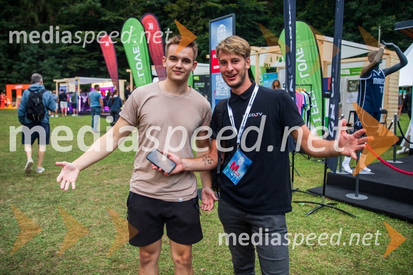 Košarkarski spektakel na gladini Blejskega jezera