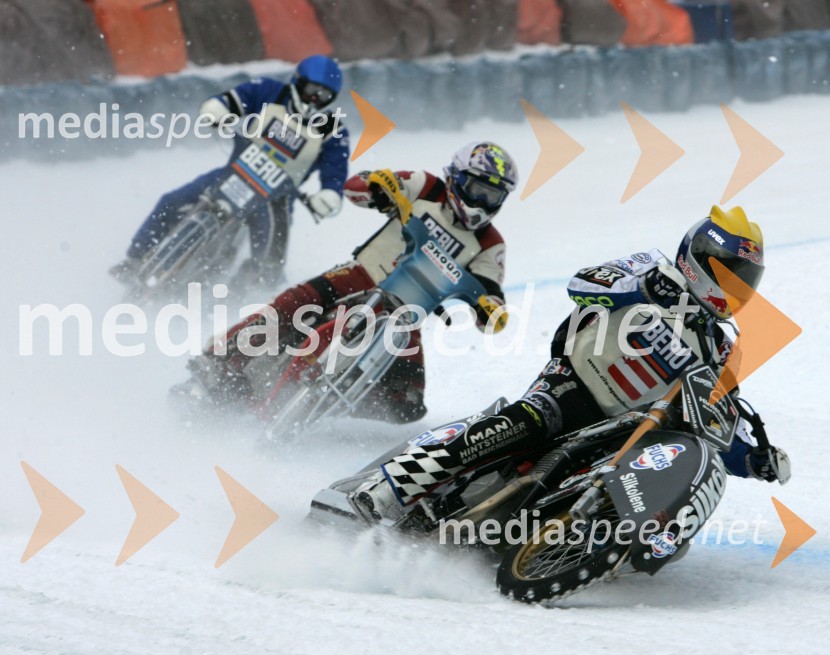 Franz Zorn (Avstrija), Dmitri Bulankin (Rusija) in Per Anders Lindström (Švedska)SPEEDWAY NA LEDU, polfinale svetovnega prvenstva posameznikov, 2. dirka