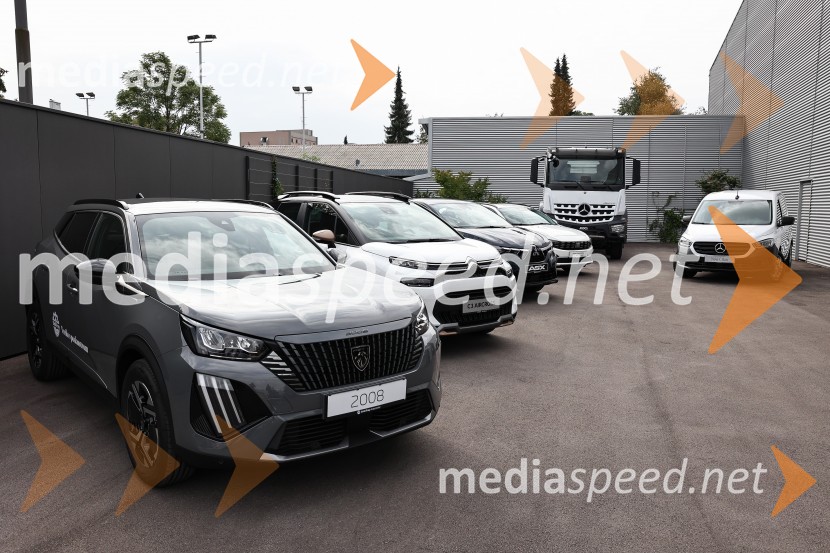 Emil Frey občinam prizadetim v poplavah na pomoč z donacijo vozil