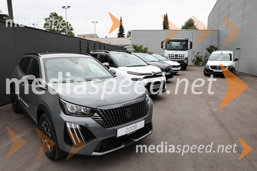 Emil Frey občinam prizadetim v poplavah na pomoč z donacijo vozil