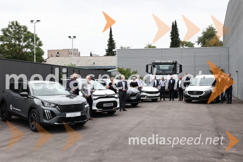 Emil Frey občinam prizadetim v poplavah na pomoč z donacijo vozil