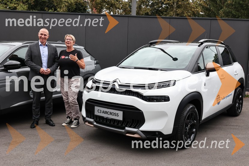 Emil Frey občinam prizadetim v poplavah na pomoč z donacijo vozil