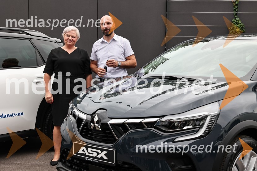 Emil Frey občinam prizadetim v poplavah na pomoč z donacijo vozil