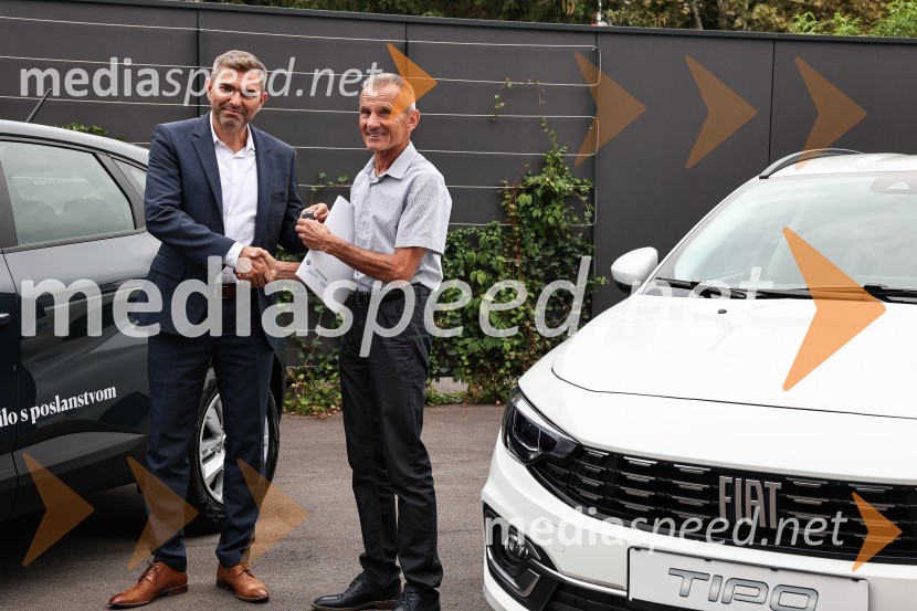 Emil Frey občinam prizadetim v poplavah na pomoč z donacijo vozil